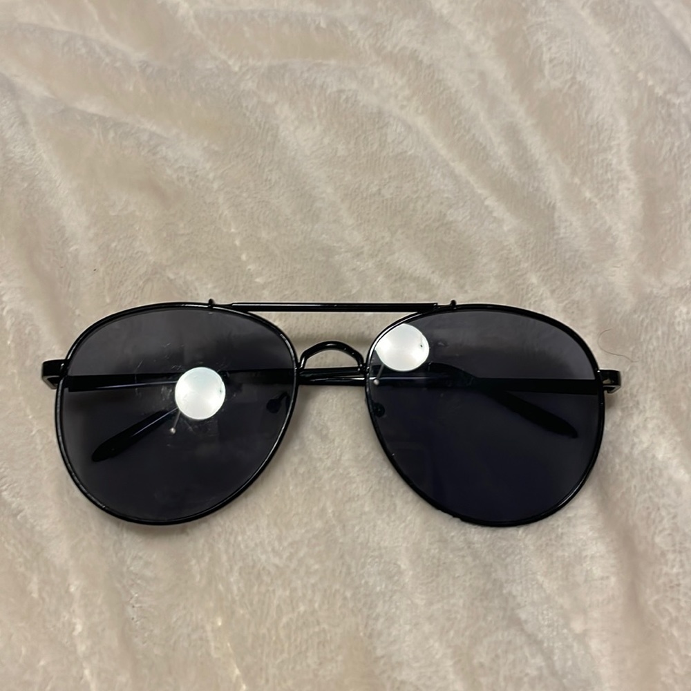 Black Aviator Sunglasses